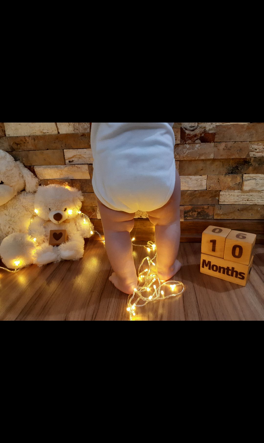 ایستادن نوزاد سامین جلالی