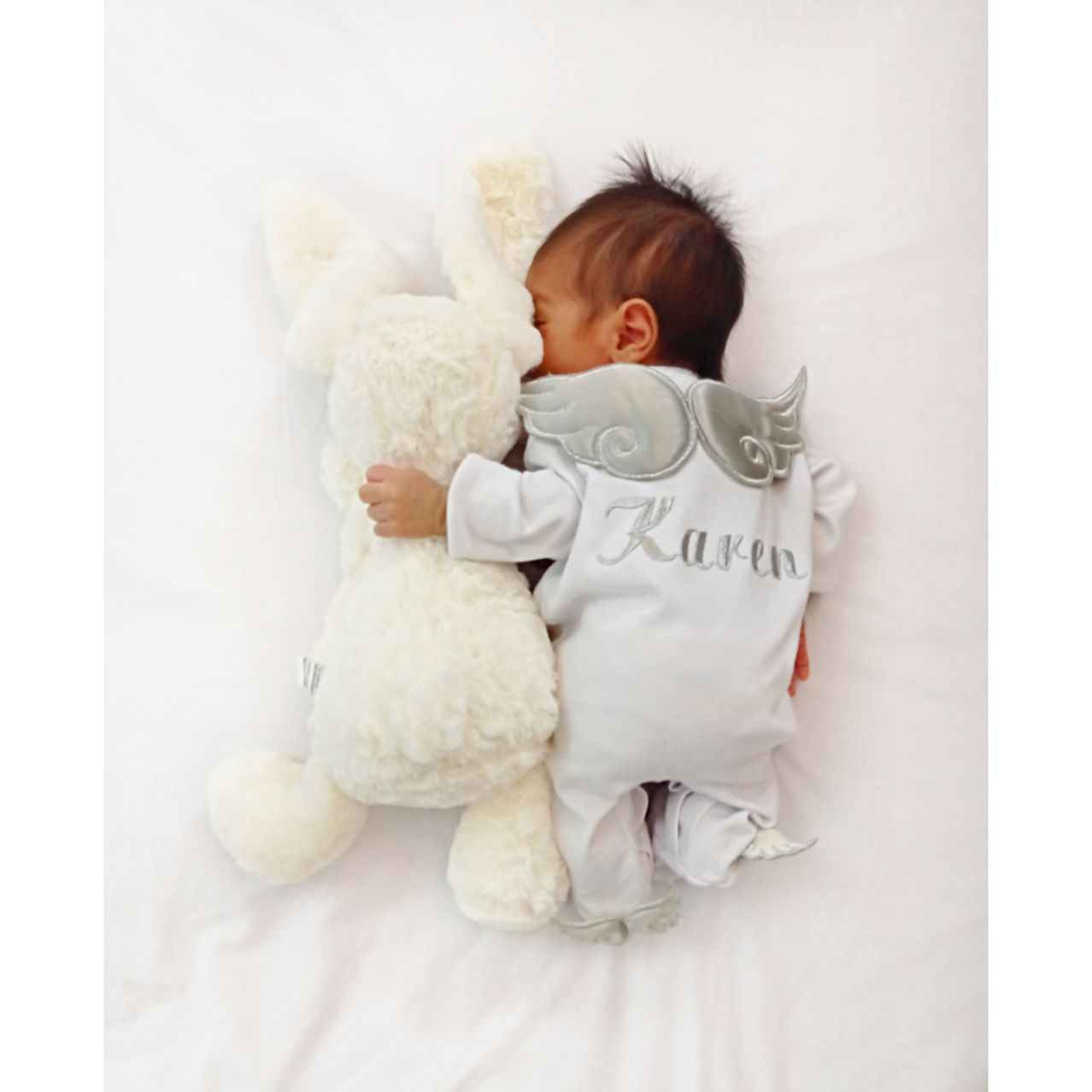 عروسک مورد علاقه کارن رحیمی