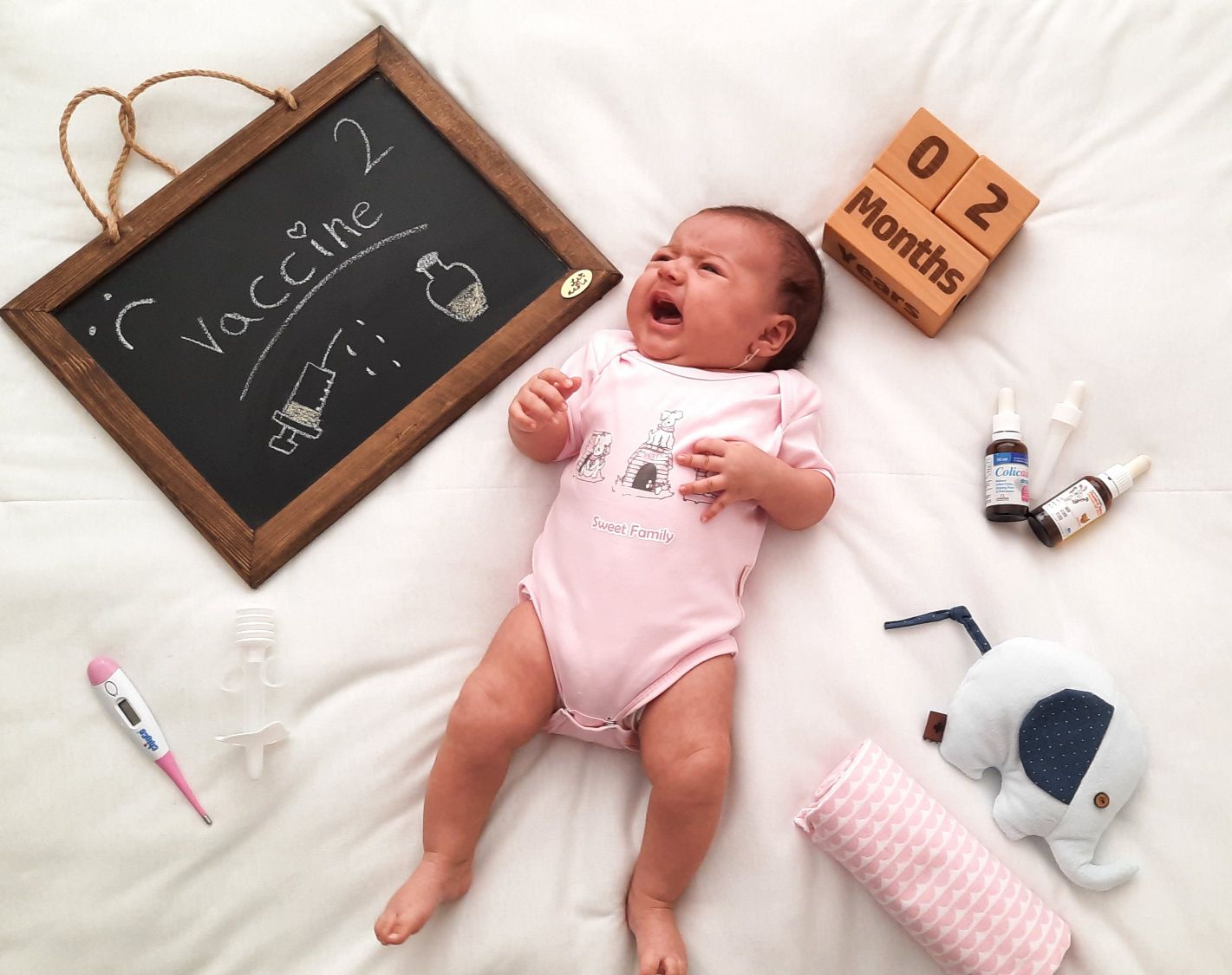 دو ماهگی نوزاد delvin