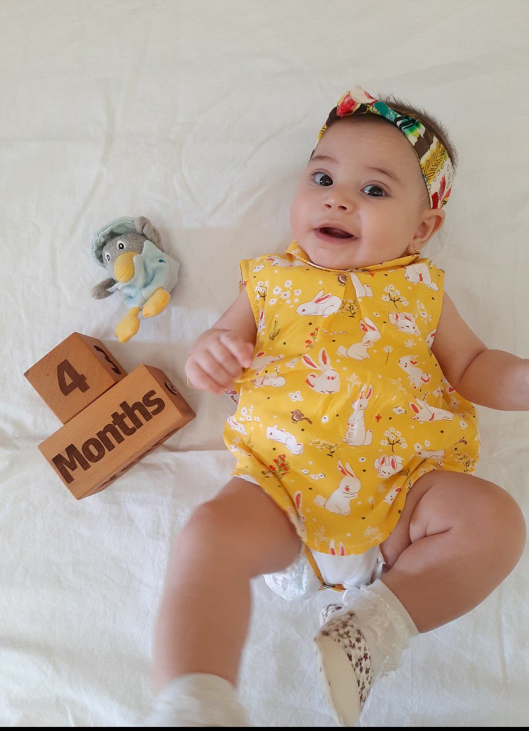 چهار ماهگی نوزاد سروین عزیزی