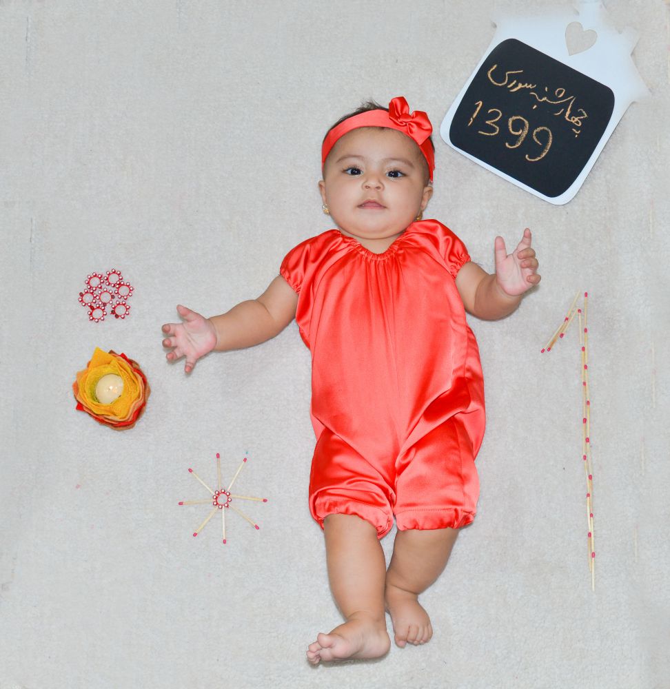 پنج ماهگی نوزاد همتاقرایی