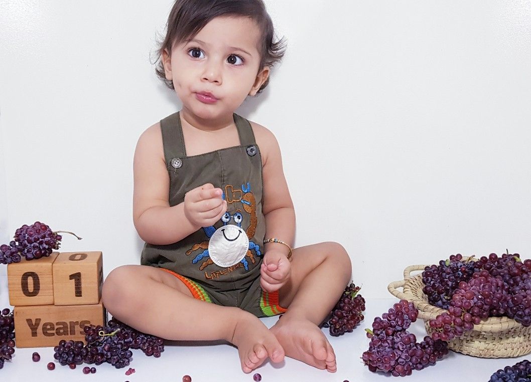 تم عکس تابستانی کودک ماهان