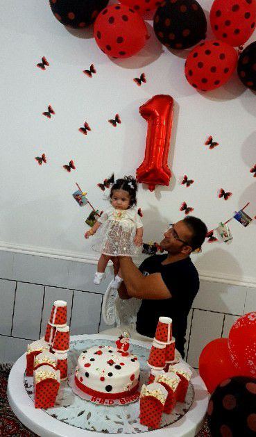 عکس نوزاد با پدر النا اکبری