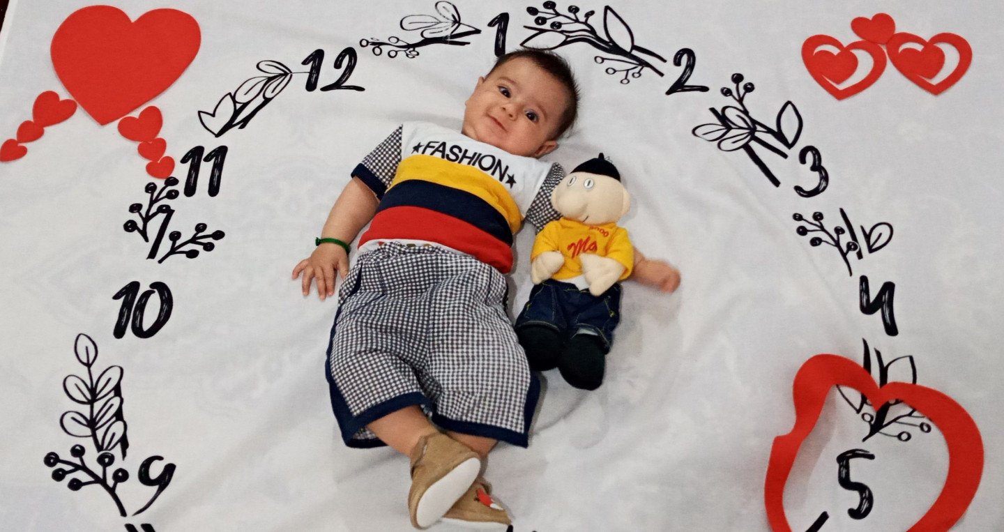 پنج ماهگی من آرادقهفرخی