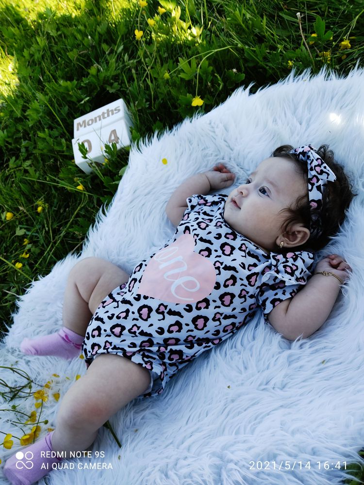 چهار ماهگی نوزاد سوین عطایی