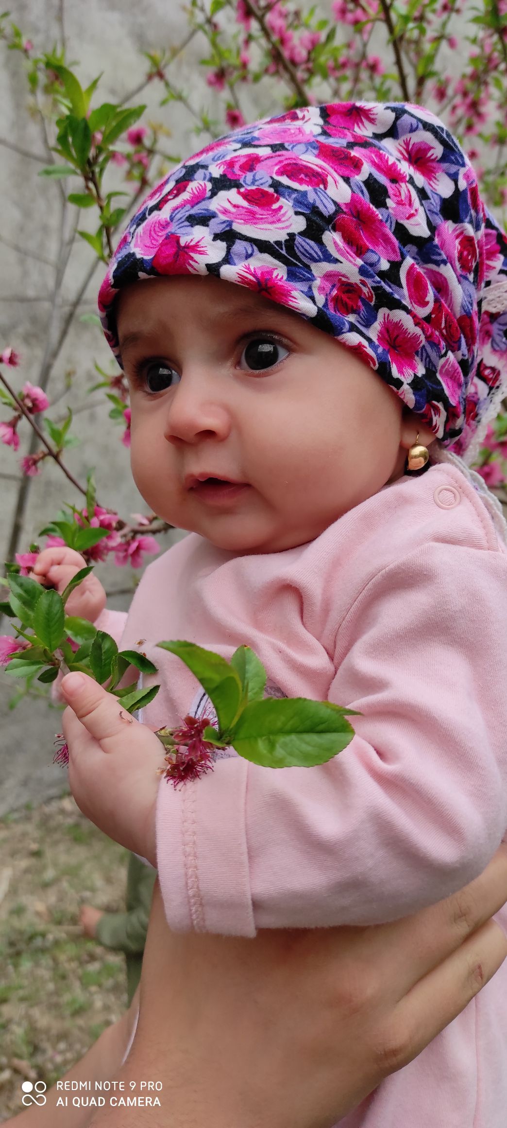 تم عکس بهاری کودک مرسانا قربان‌زاده