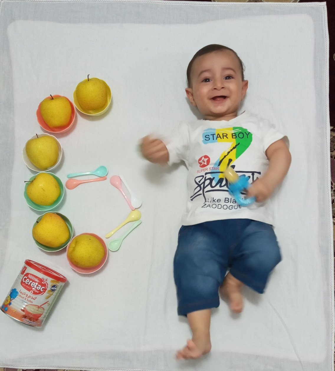 ایستادن نوزاد محمدمعراج