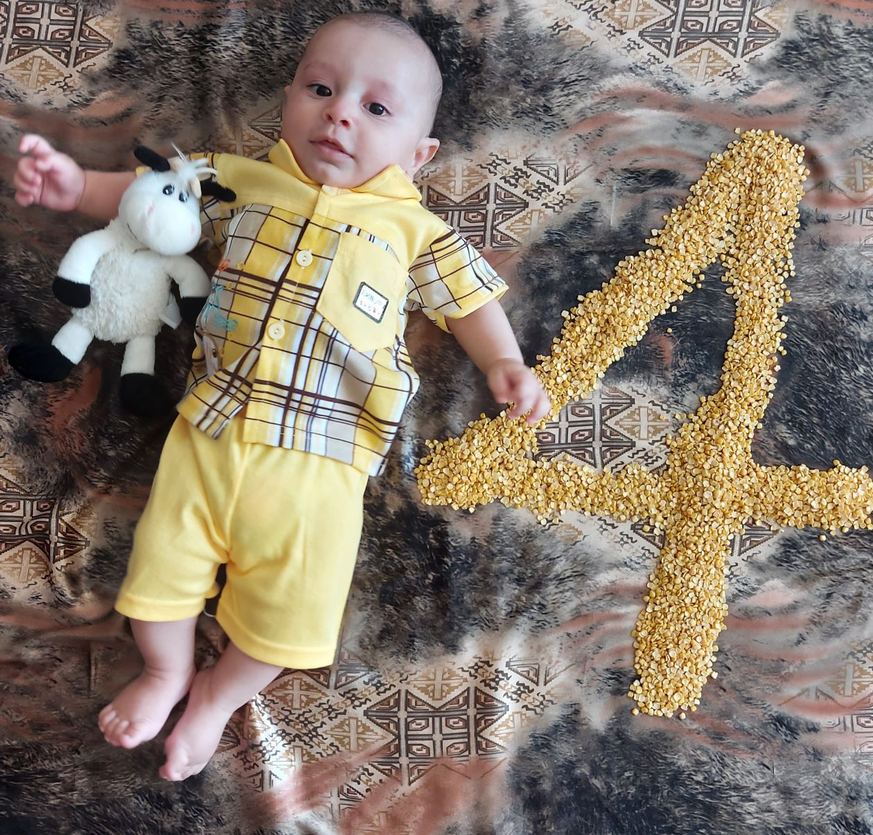 چهار ماهگی نوزاد ایلیا نجفی