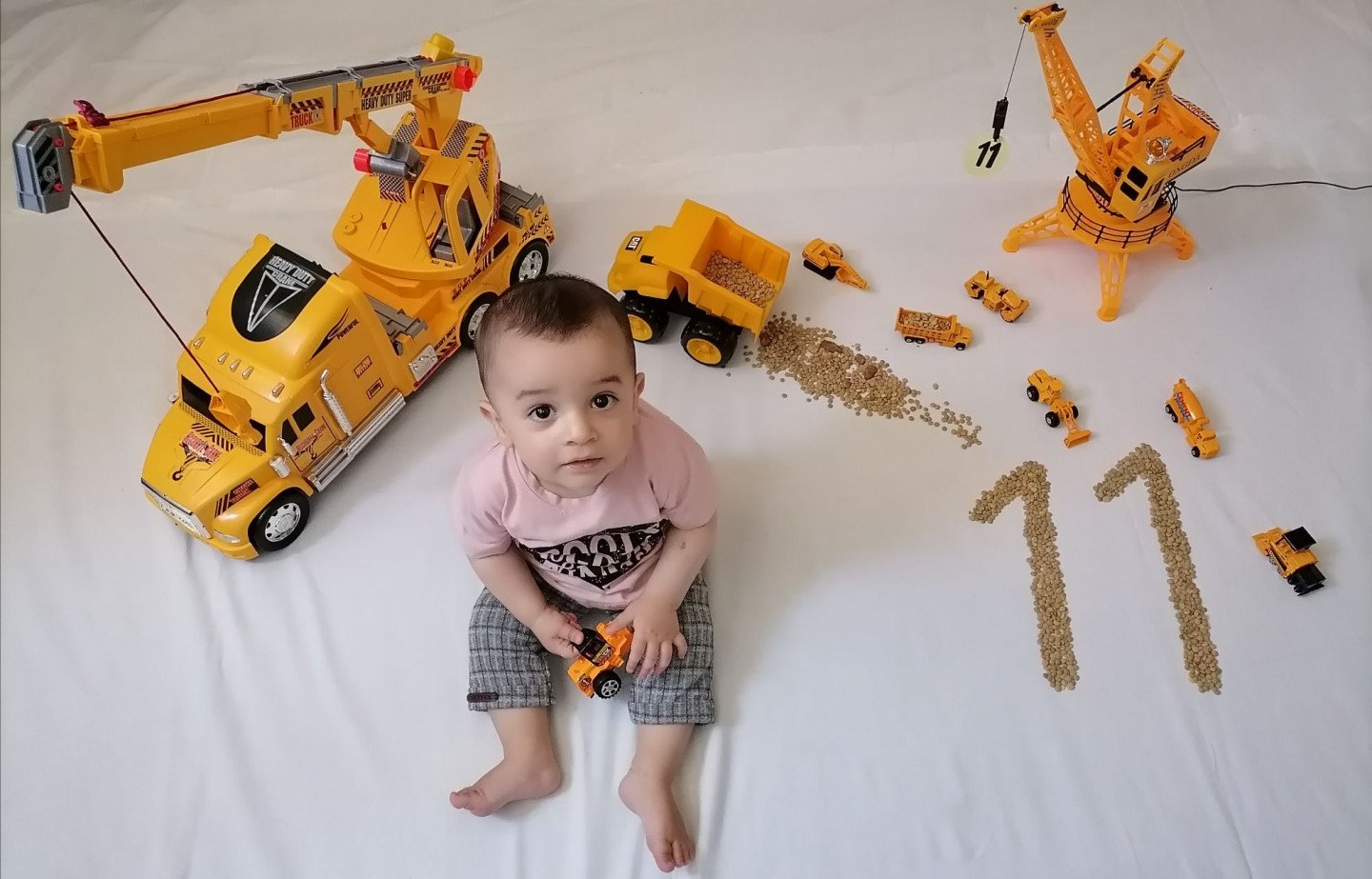 یازده ماهگی نوزاد ماهان کوچولو