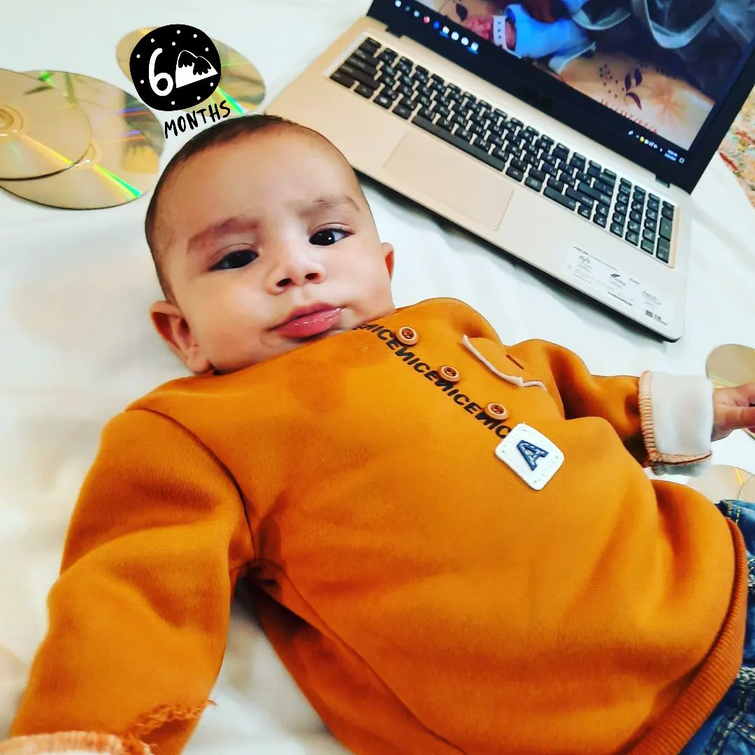 پارچه-ماهگرد البرز صادقی