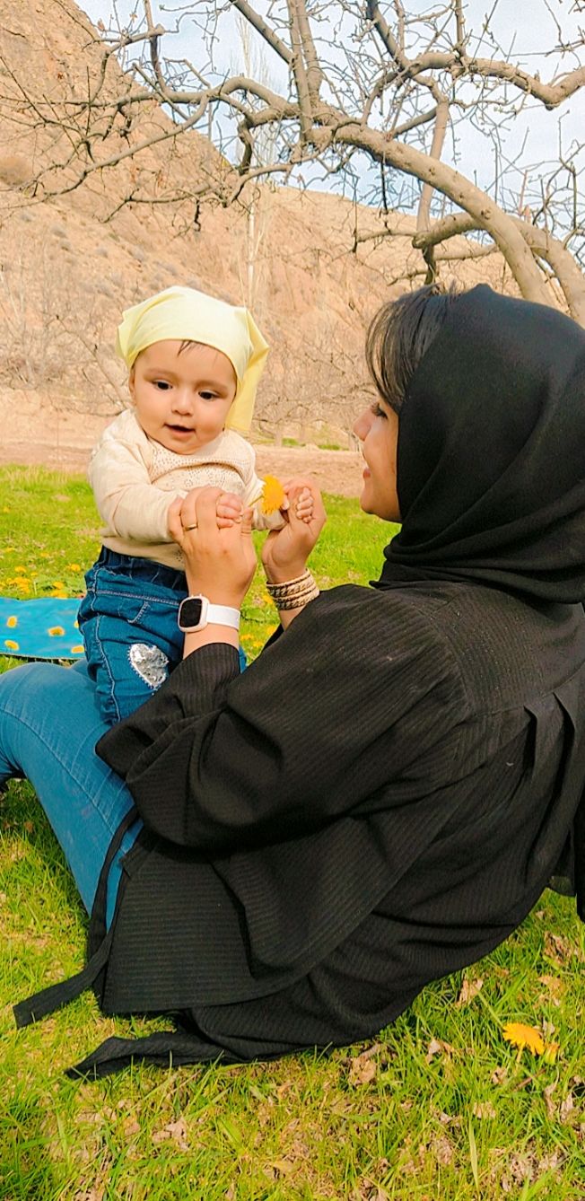 عکس سیزده بدر محدثه رستمی