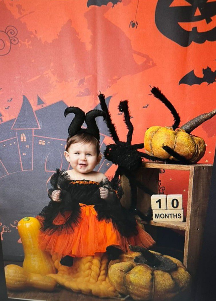 جشن هالووین کودک آوا