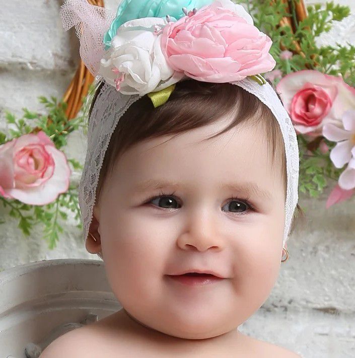 ده-ماهگی آوا