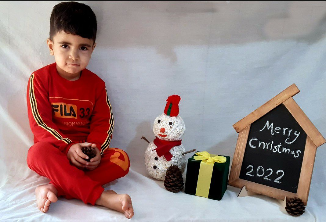 کریسمس-مبارک آیلین پور چگنی