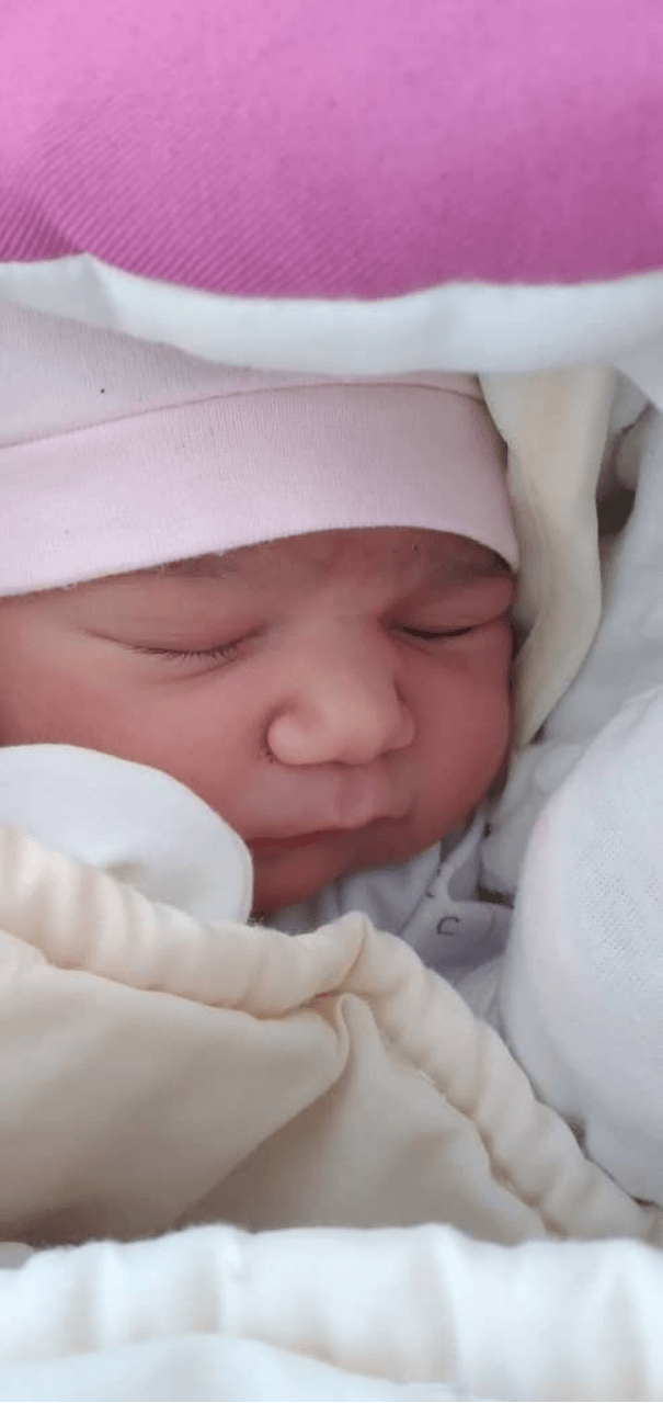 متولد شدن نوزاد ریحان رضائی