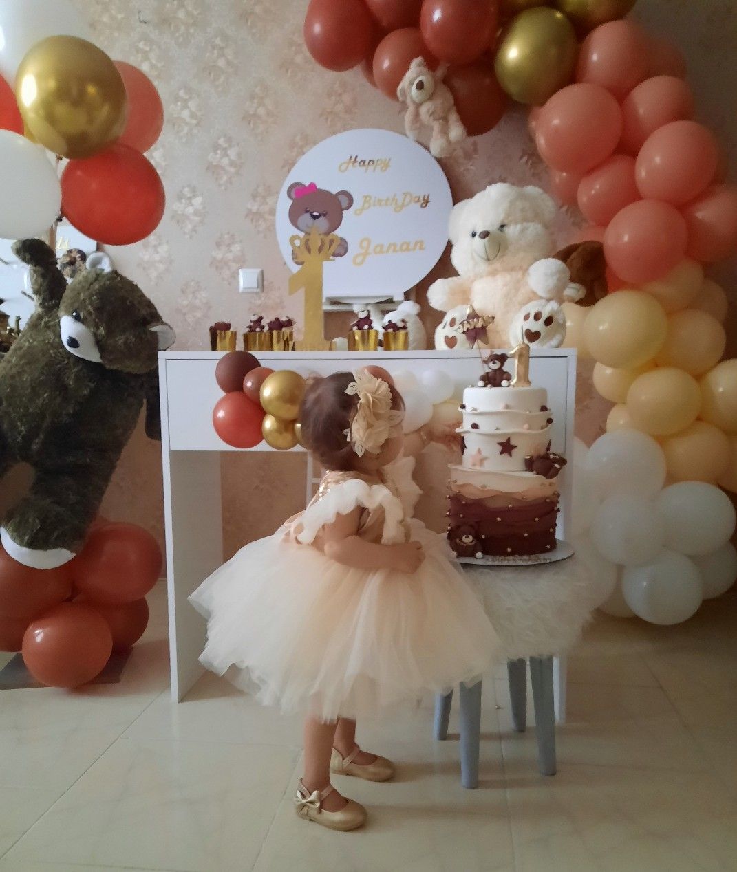 تولد یک سالگی کودک جانان یوسفی