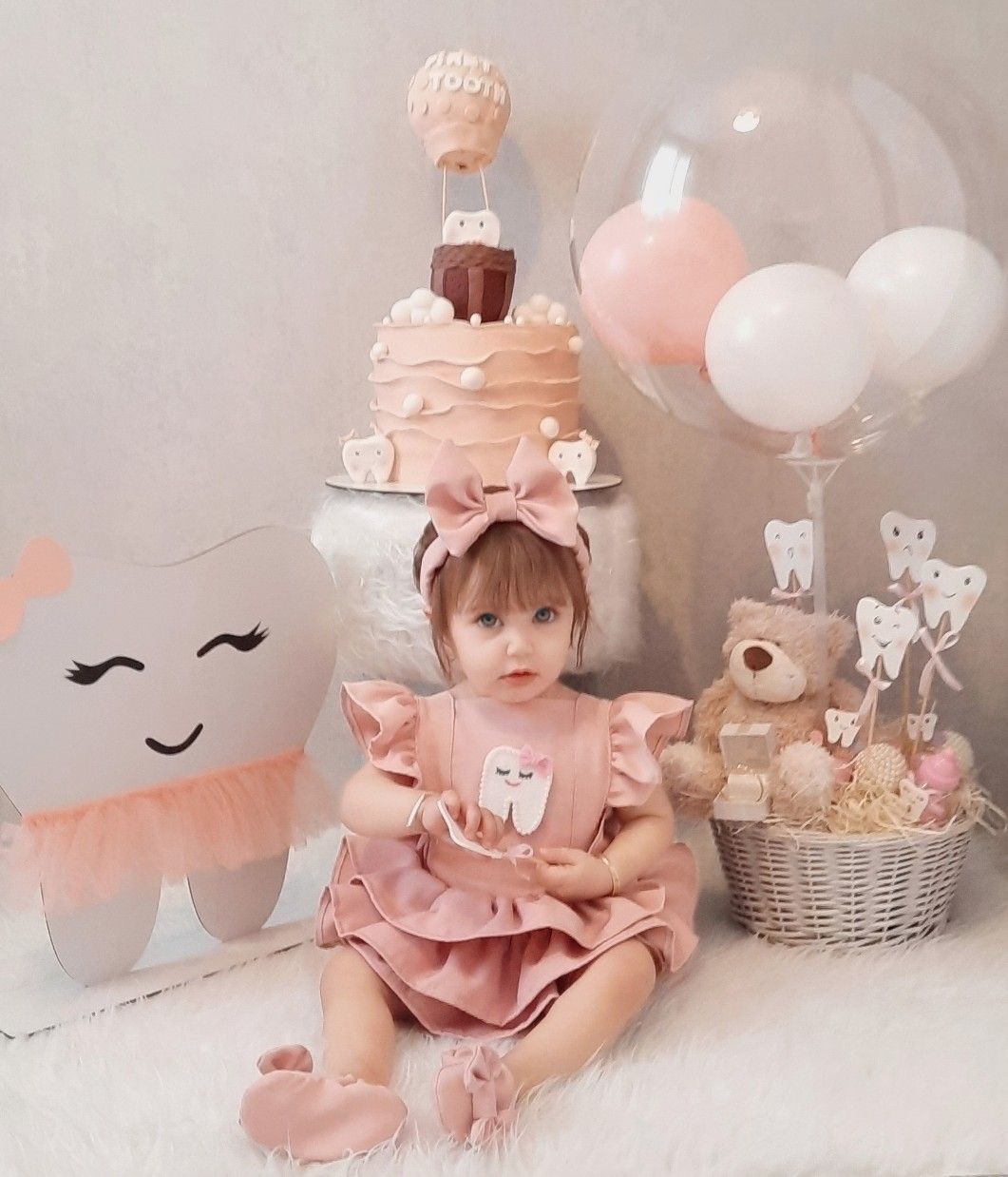 یازده ماهگی نوزاد جانان یوسفی