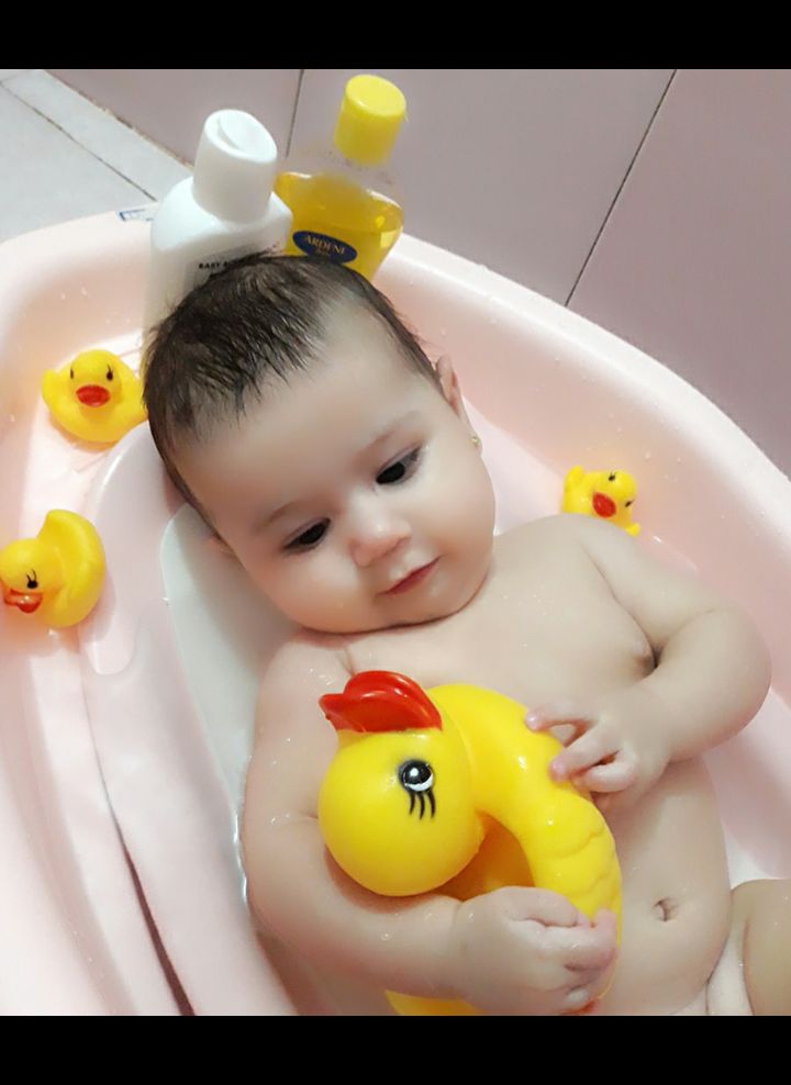 عکس نوزاد دختر پناه شاخص