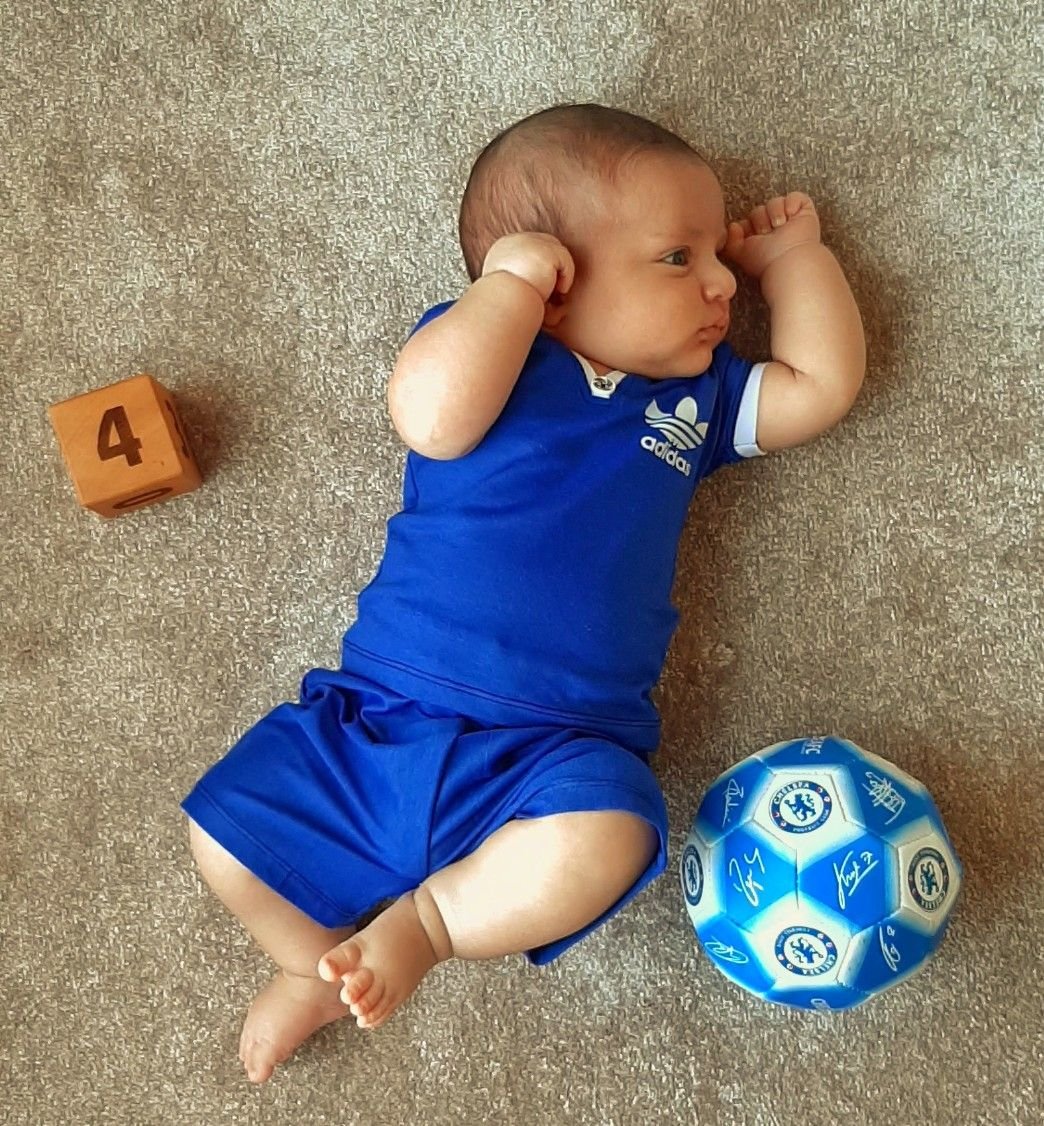 یک ماهگی نوزاد کیان قدیانی