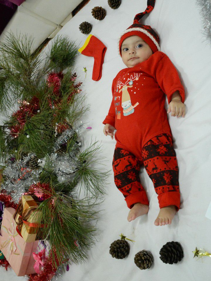 جشن کریسمس کودک آرمیتا رشیدی