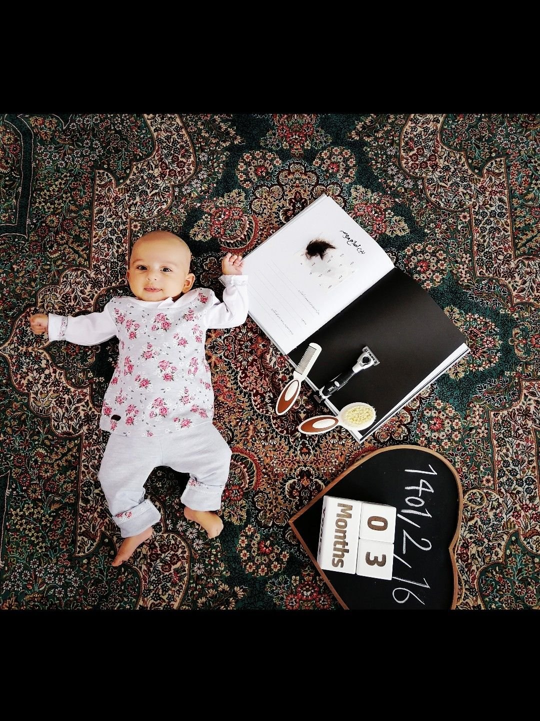 آلبوم خاطرات کودکی اسم خودم زهرا حیدرآبادی