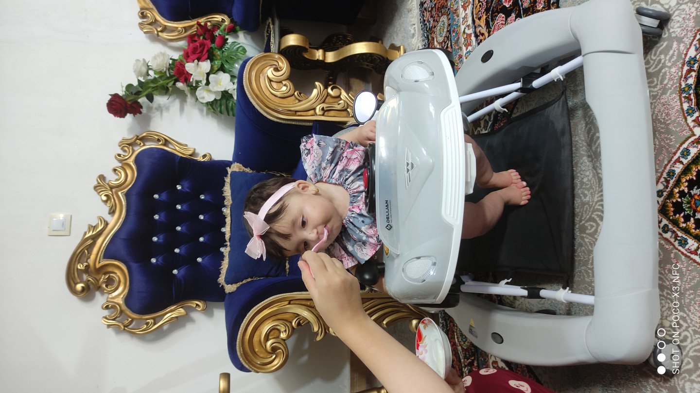 شروع غذای کمکی طهوراشادانلو