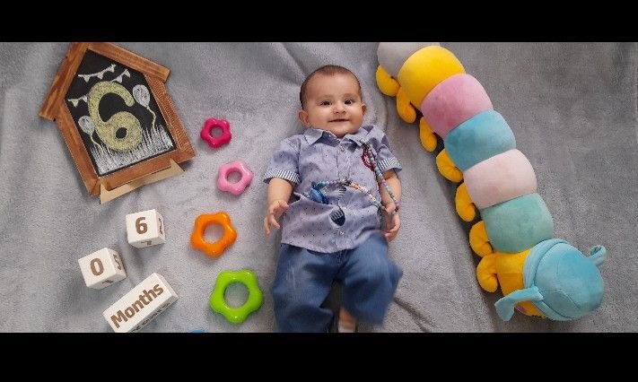 شش ماهگی نوزاد محمدحسام