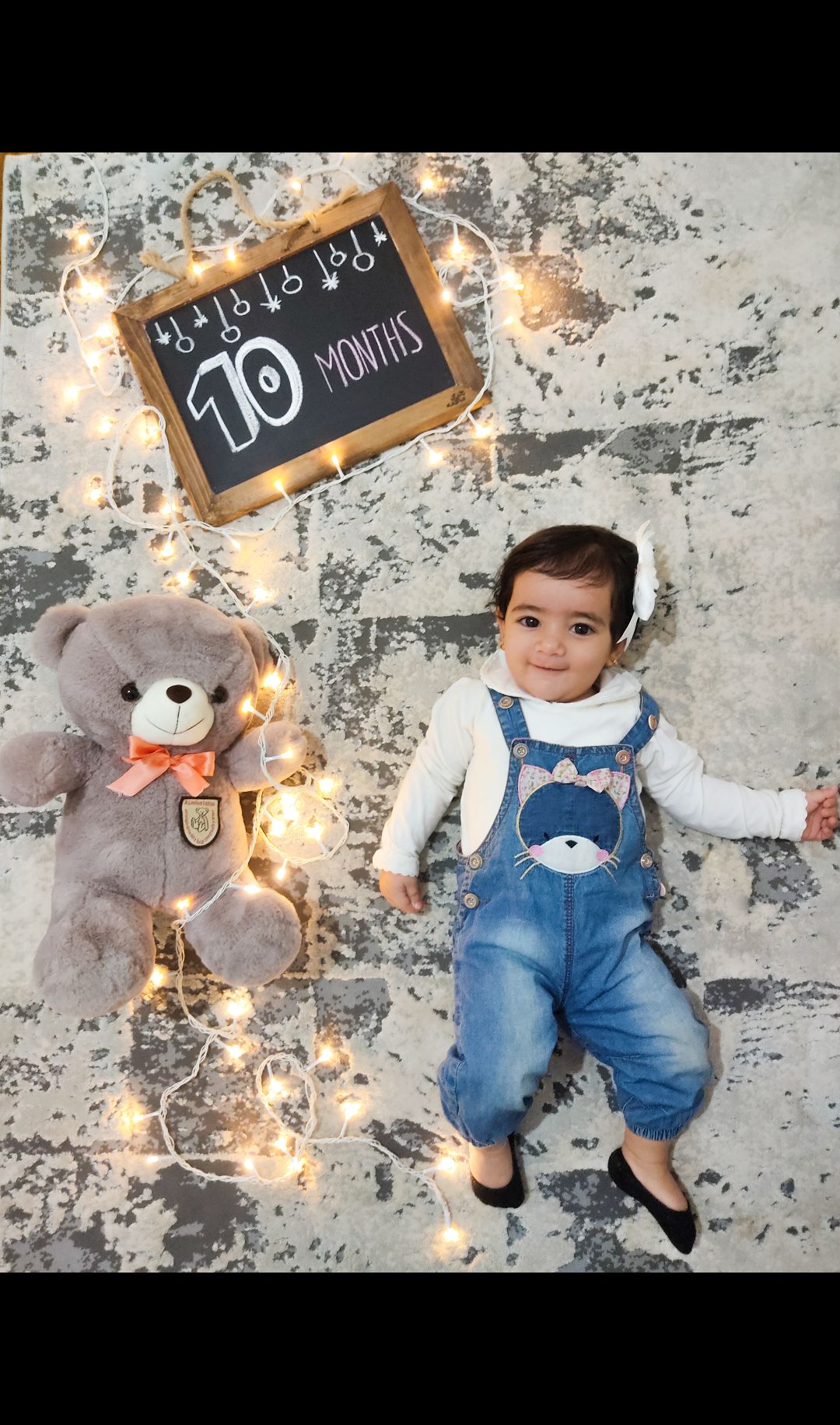 ده-ماهگی نورا حق شناس