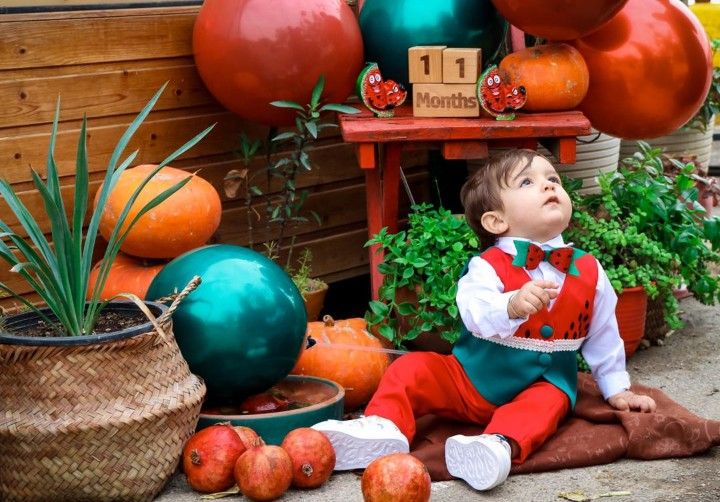 یازده ماهگی نوزاد rakan