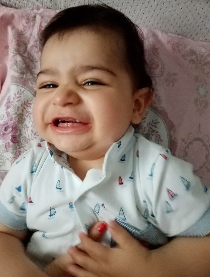 ده ماهگی نوزاد ahura