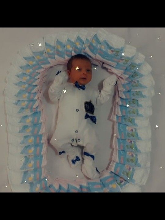 یک-ماهگیایده-عکس-ماهگرد آرشام قادری