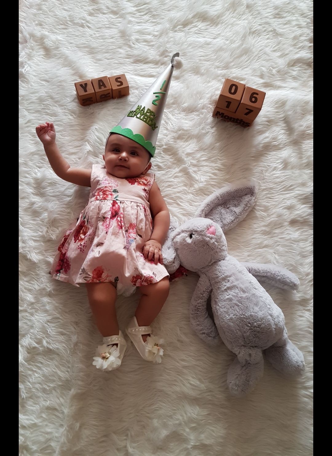 عکس نوزاد دختر یاس رازقی