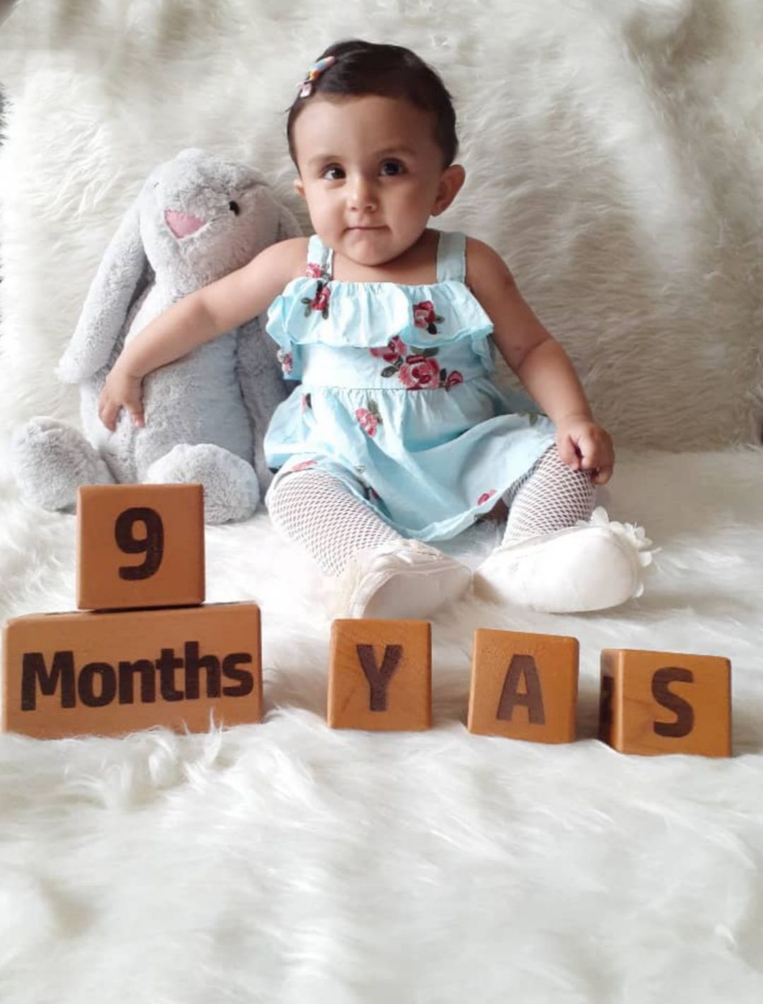 مکعب چوبی حروف لاتین یاس رازقی