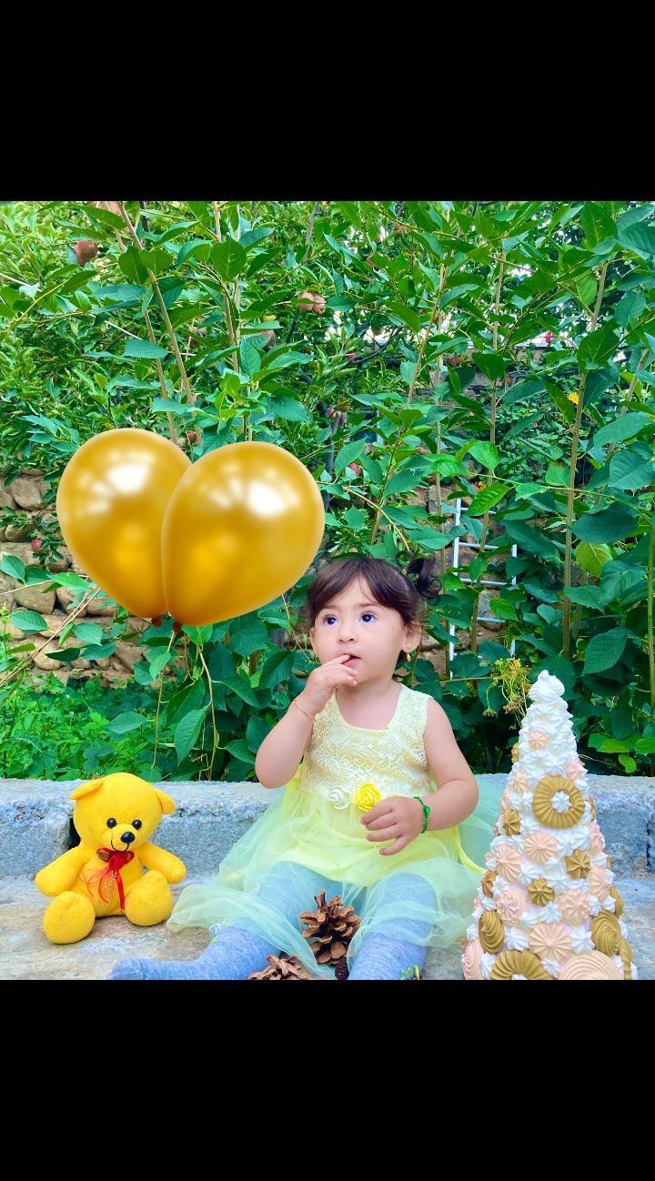 تم عکس پاییزی نوزاد پارمین طوفانی