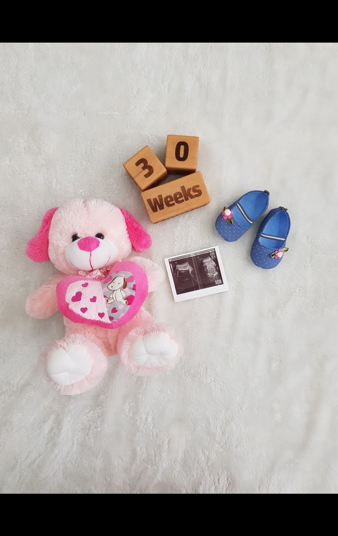 توی شکم مامان ستیا