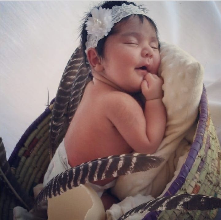 یک-ماهگیایده-عکس-ماهگرد یاس فرزام