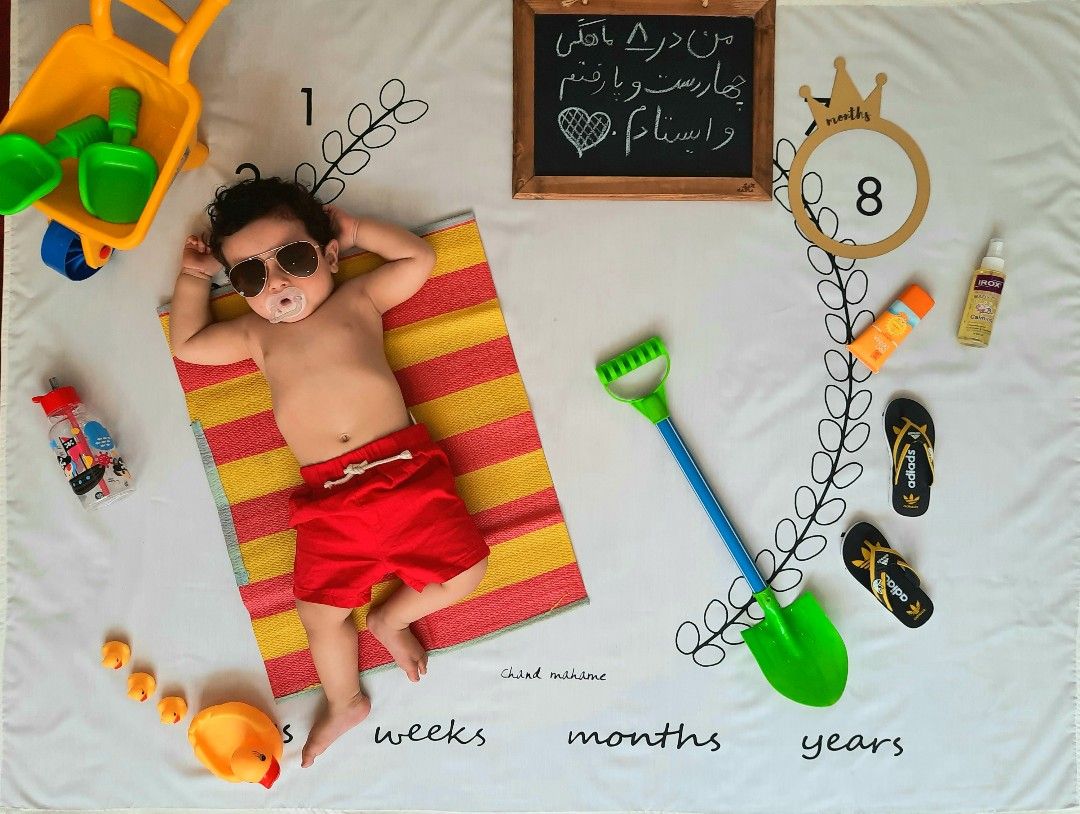 چهار‌دست و پا رفتن نوزاد آرسین سیمنی