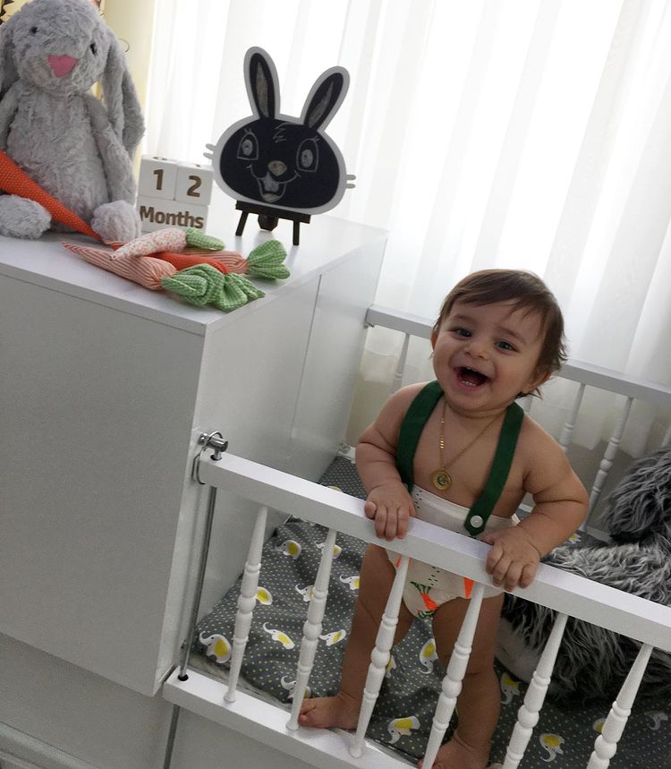 ایده مهدیار سبزواریان