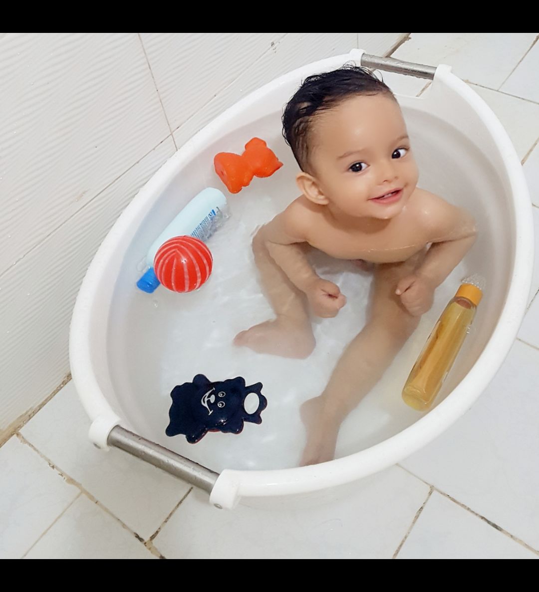 فروردین آرمان