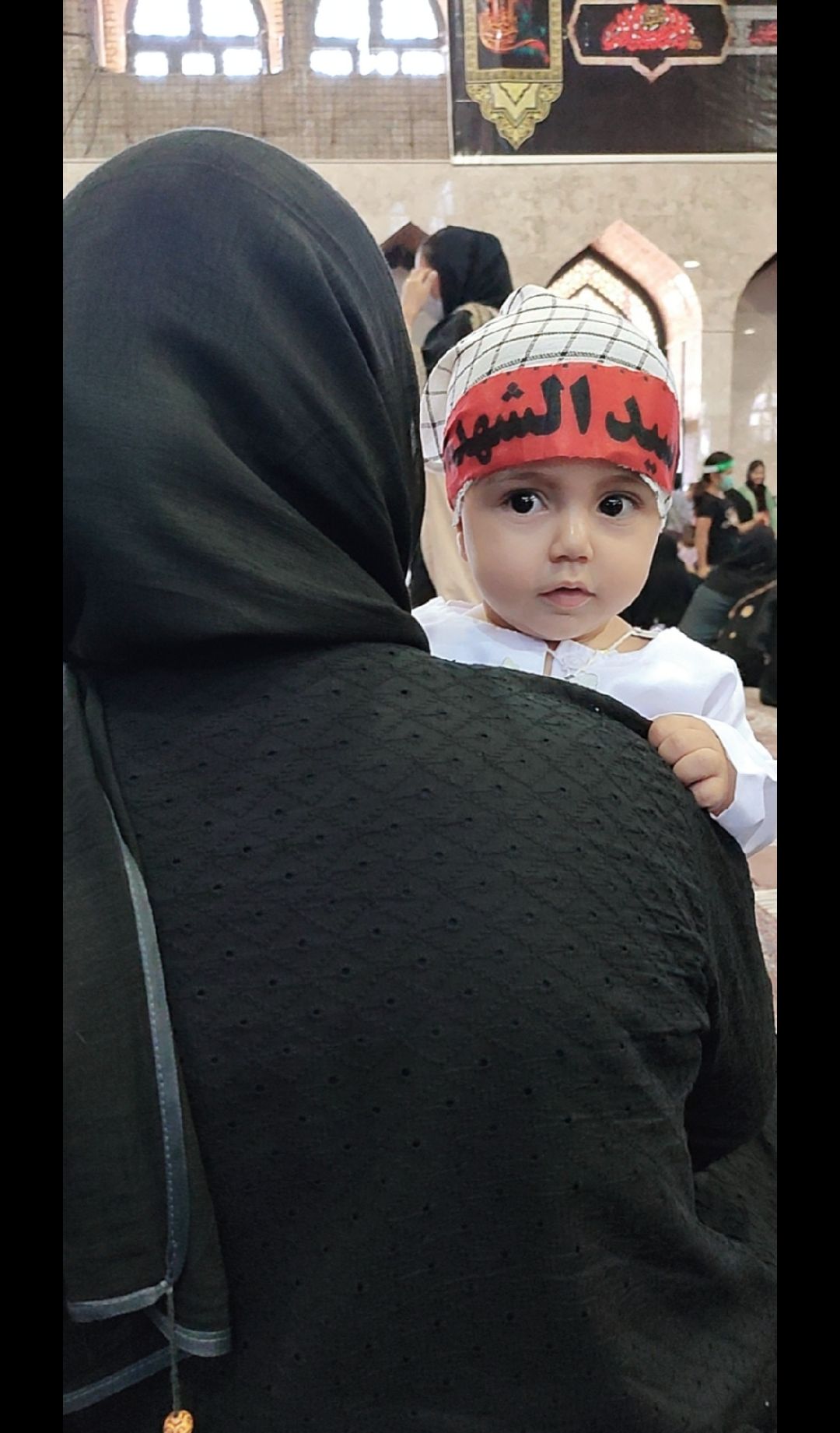 عکس محرم کودک پناه بزرگی