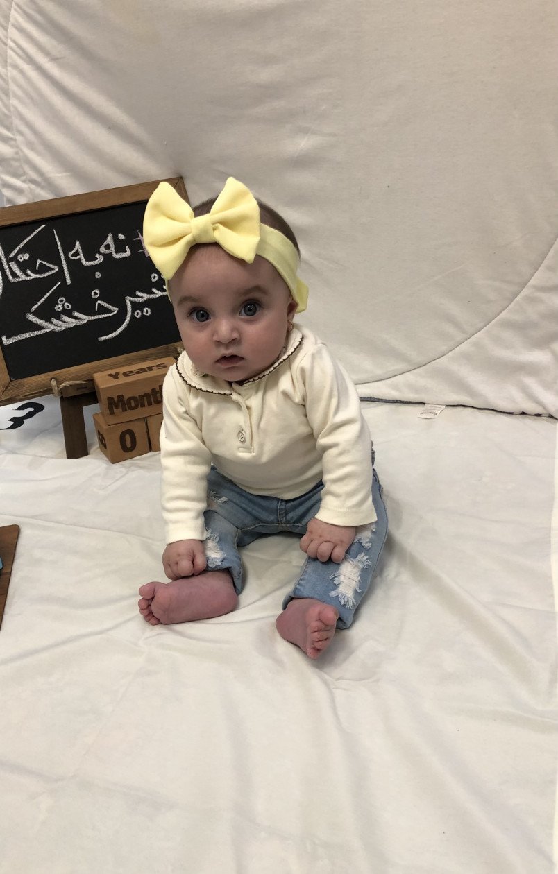 اولین نشستن نوزاد مرسانا رحیمی