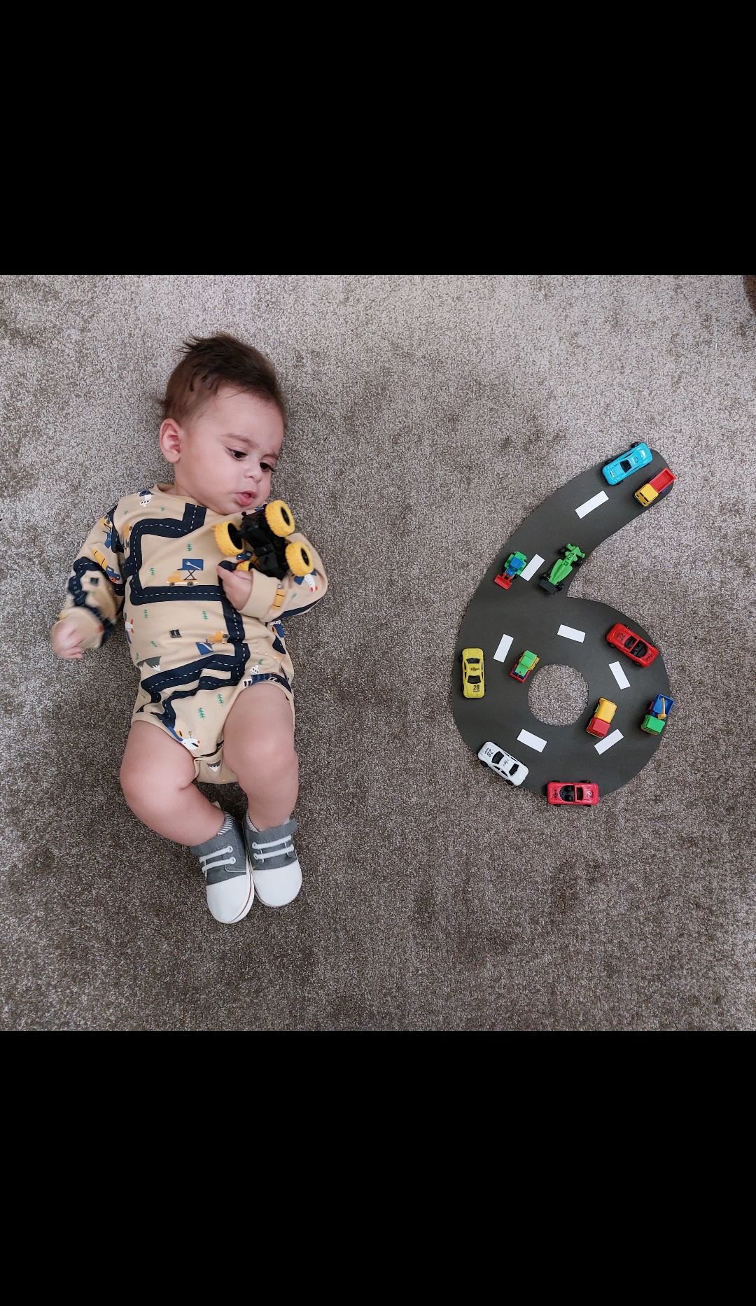 شش ماهگی نوزاد آدین صداقت