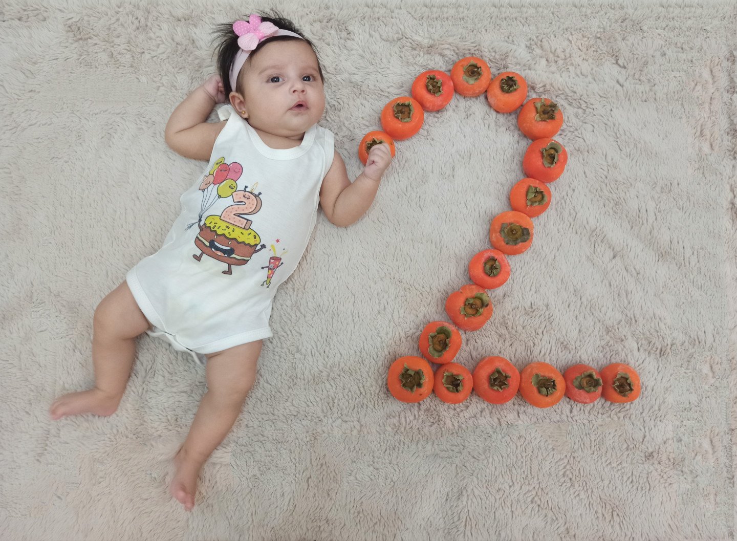 عکاسی با میوه نلا آجورلو