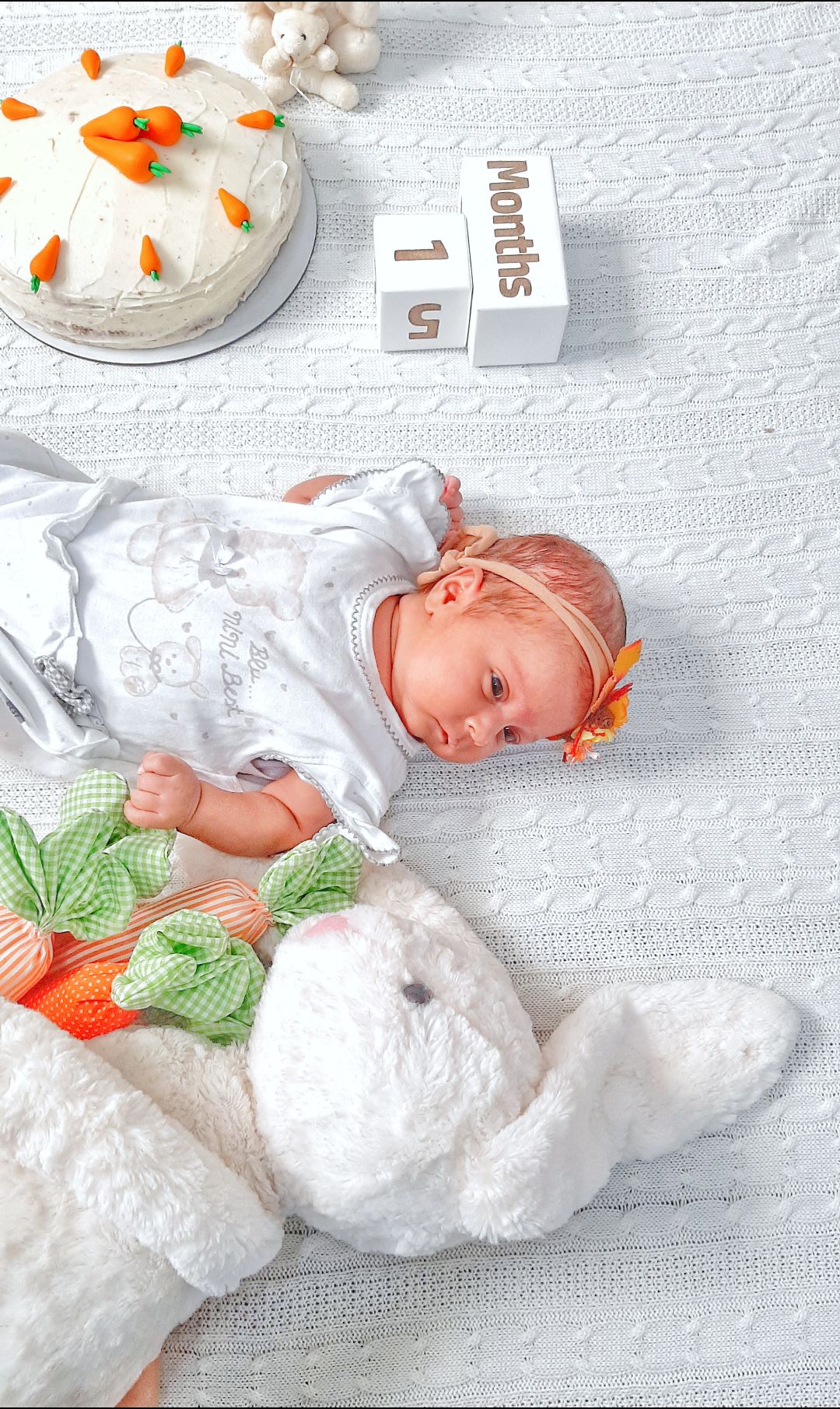 یک ماهگی نوزاد اسرا