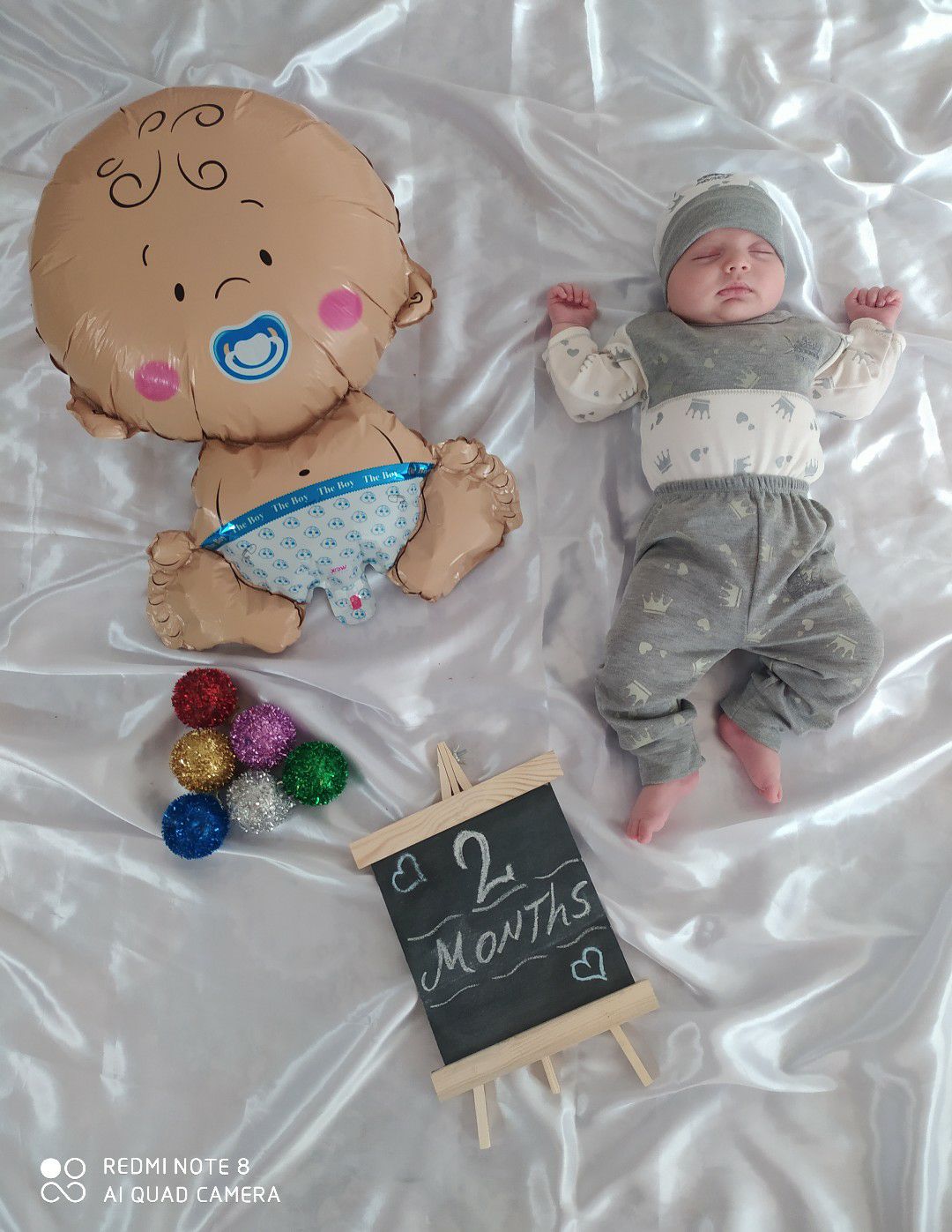 یک-ماهگیایده-عکس-ماهگرد سانیار