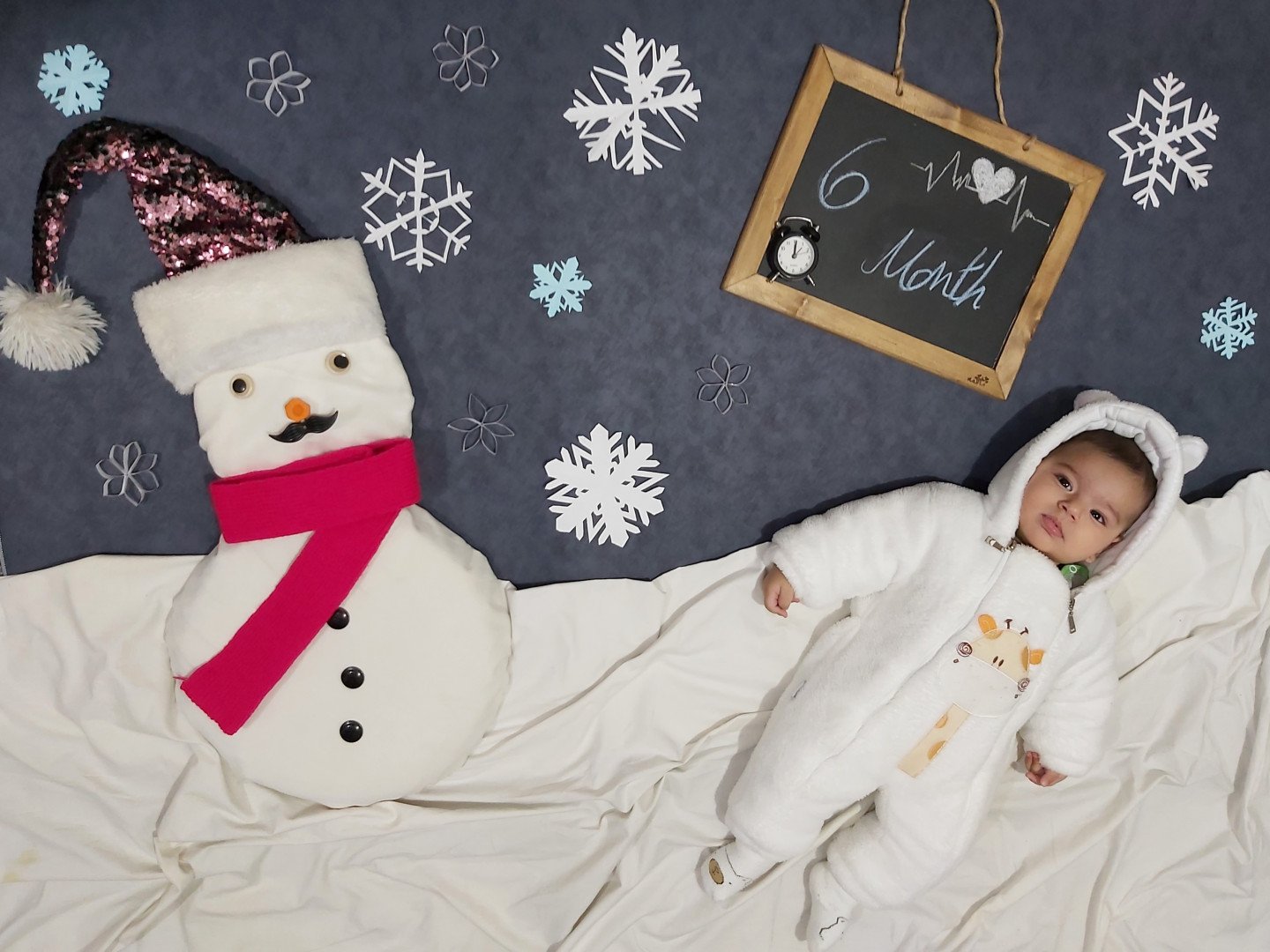 تم عکس زمستانی نوزاد محمدحسام شهیدی