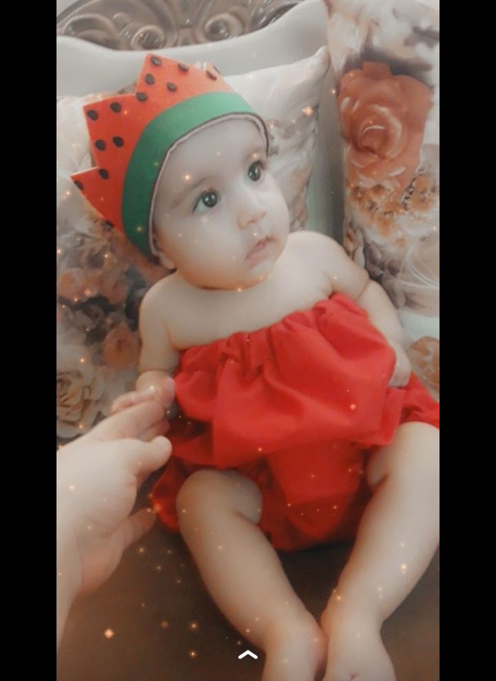 پنج ماهگی من کیانا کیانی