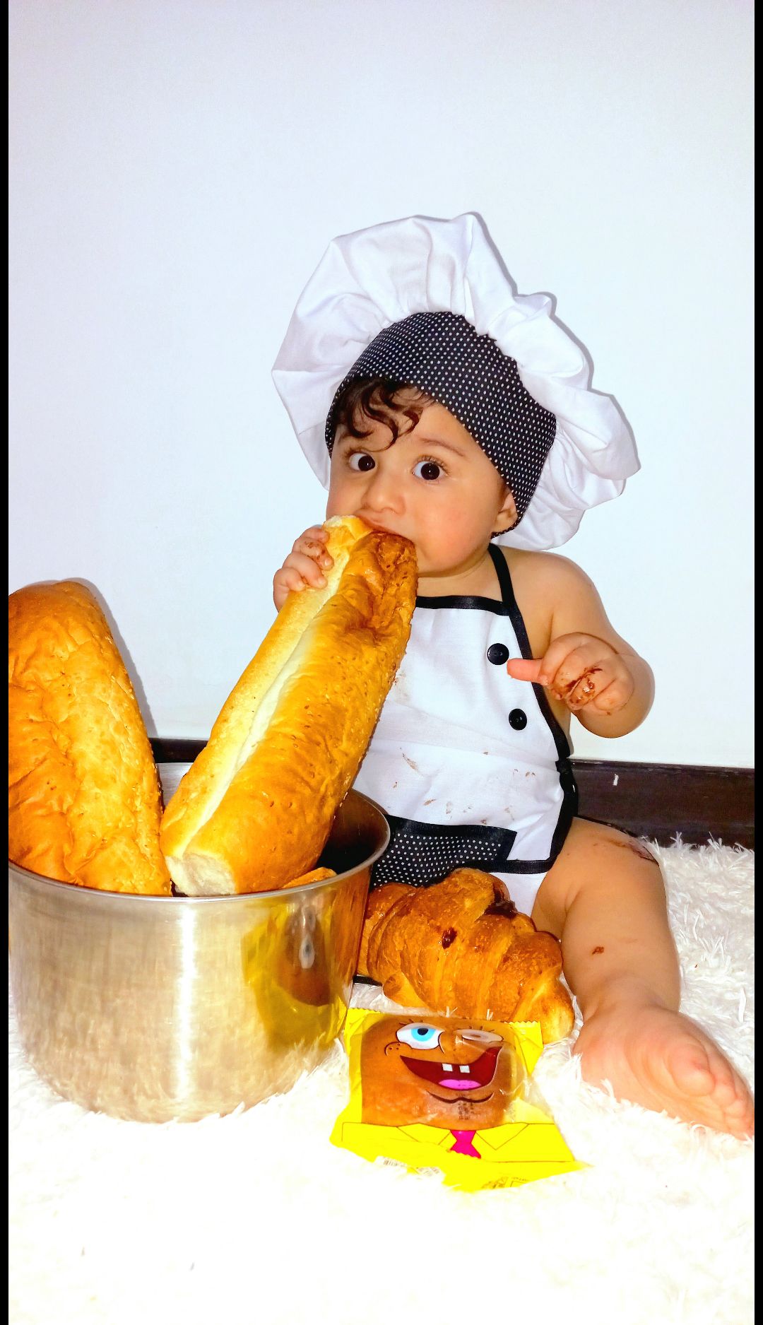 کیک راوَش آزادمنش