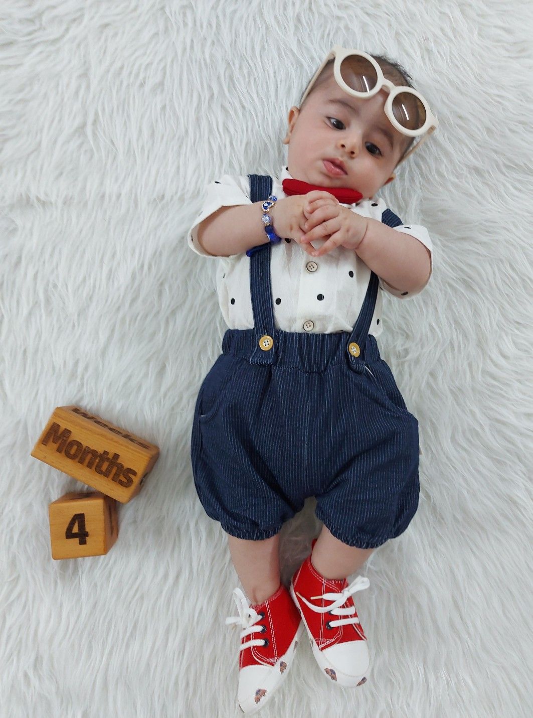 چهار ماهگی نوزاد shahan