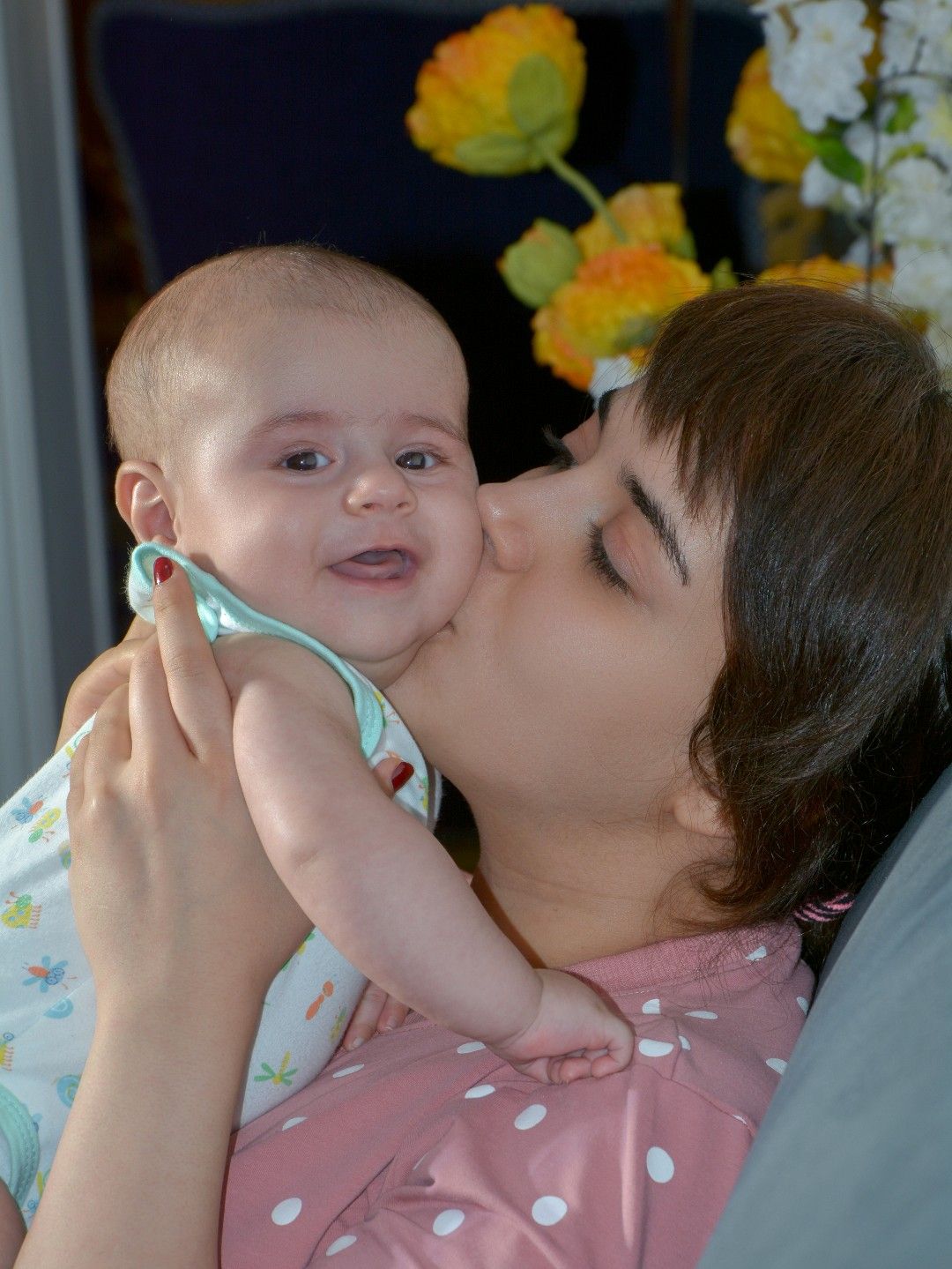 عکس مادر و کودک کیارش پیرحیاتی